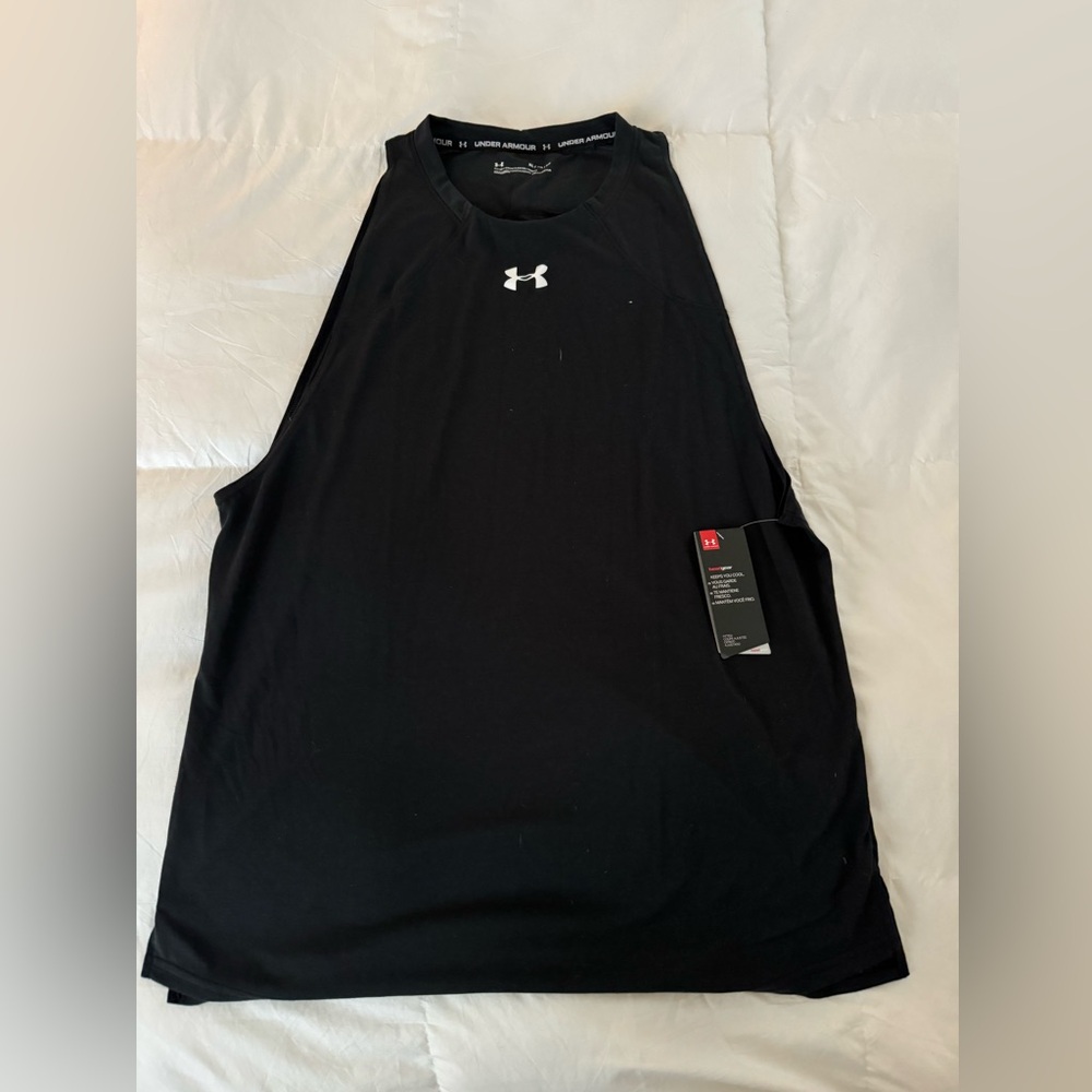 UA tank top